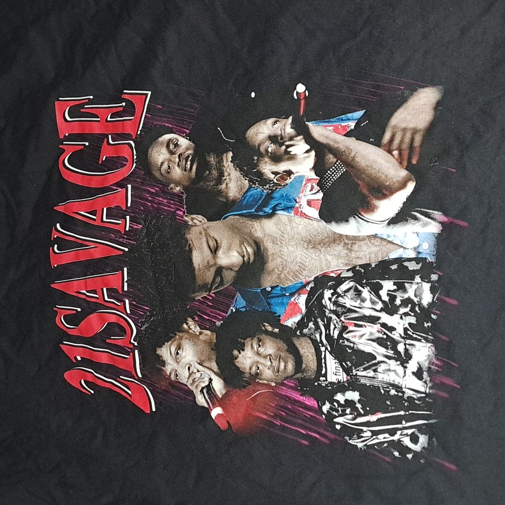 21 Savage T Shirt Mens 2XL Pop Rap Artist Image Photos Unworn Rare Collector Tee